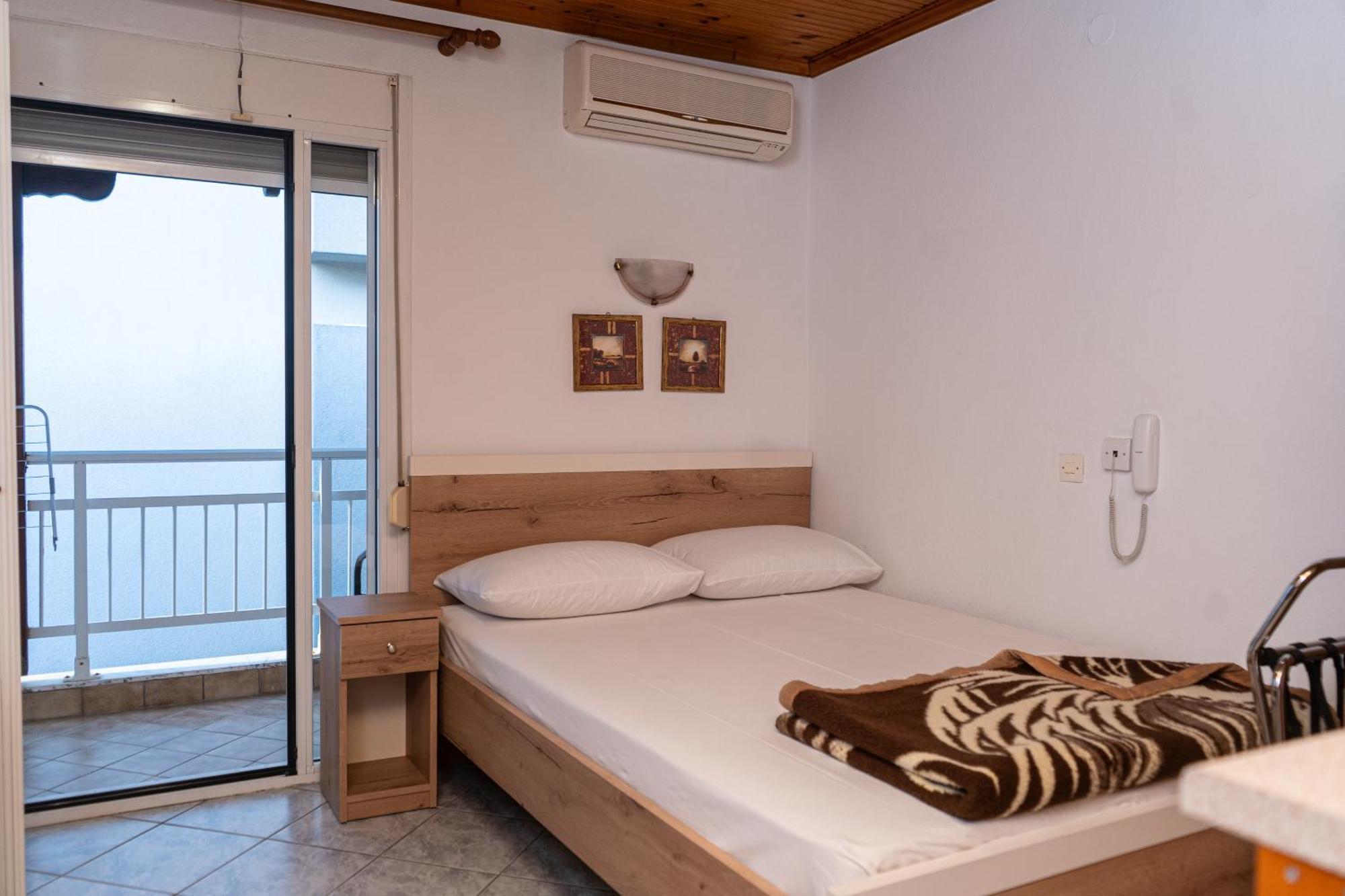 Hotel Pavlos Paralía 外观 照片