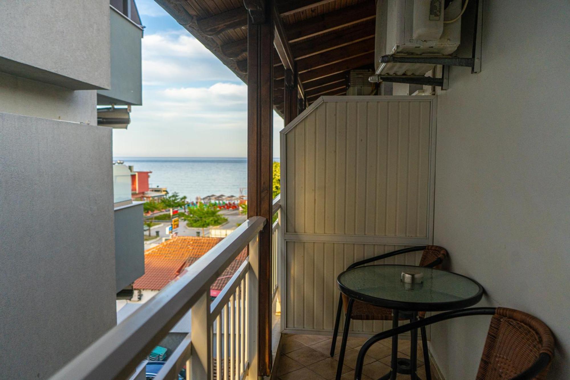 Hotel Pavlos Paralía 外观 照片