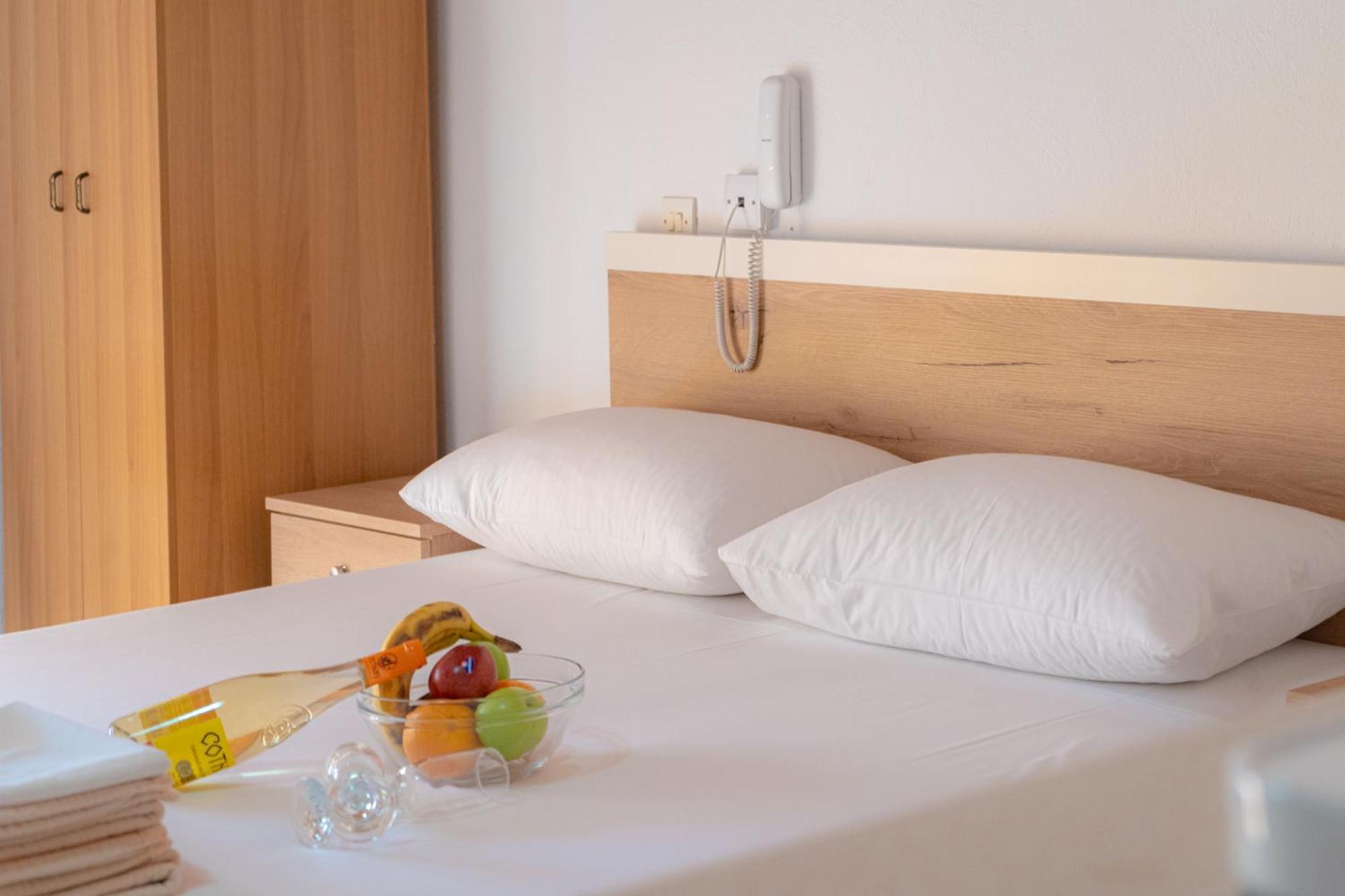 Hotel Pavlos Paralía 外观 照片